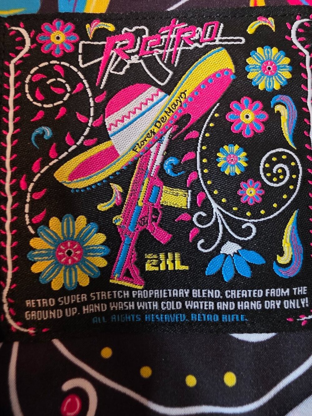 Retro Rifle "Flores De Mayo" Men's Button-down Short Sleeve Shirt, Size 2XL - Picture 7 of 8
